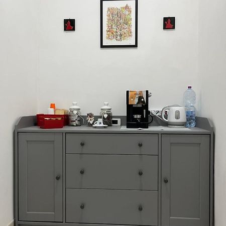 La Svolta Rooms Napoli Esterno foto