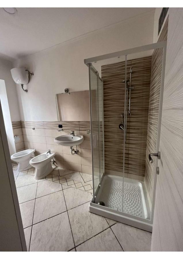 La Svolta Rooms Napoli Esterno foto