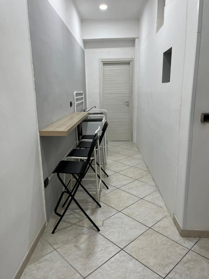 La Svolta Rooms Napoli Esterno foto